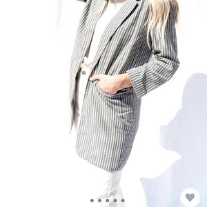NEW Carly Jean Los Angeles Blazer XL